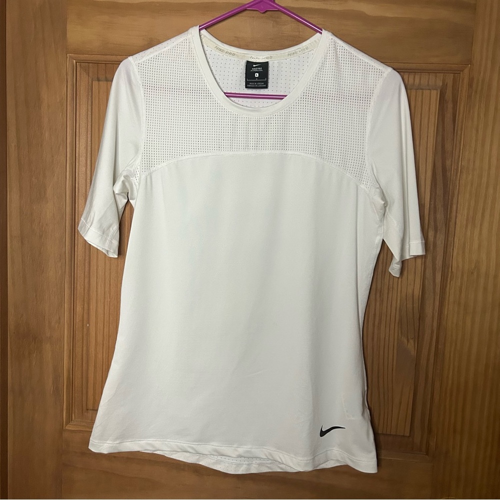 Nike Pro Hyper Cool White Fitted Short Sleeve T-Shirt